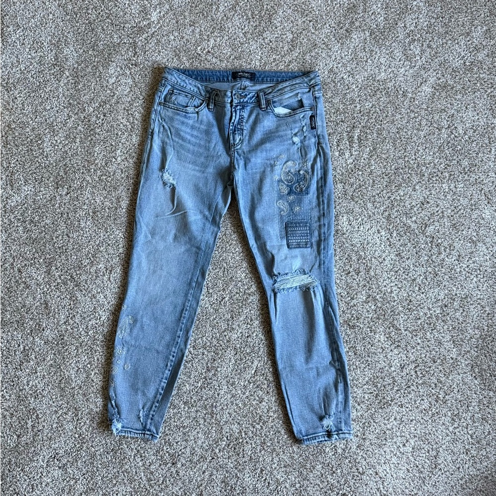 Silver Jeans- Embroidered Aiko Ankle Skinny Jean